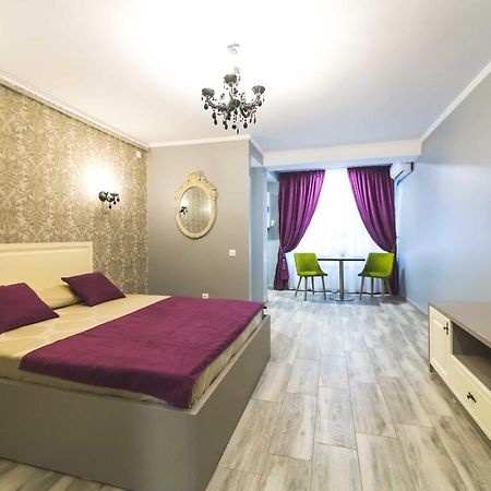 Holiday Apartments Galaţi Esterno foto